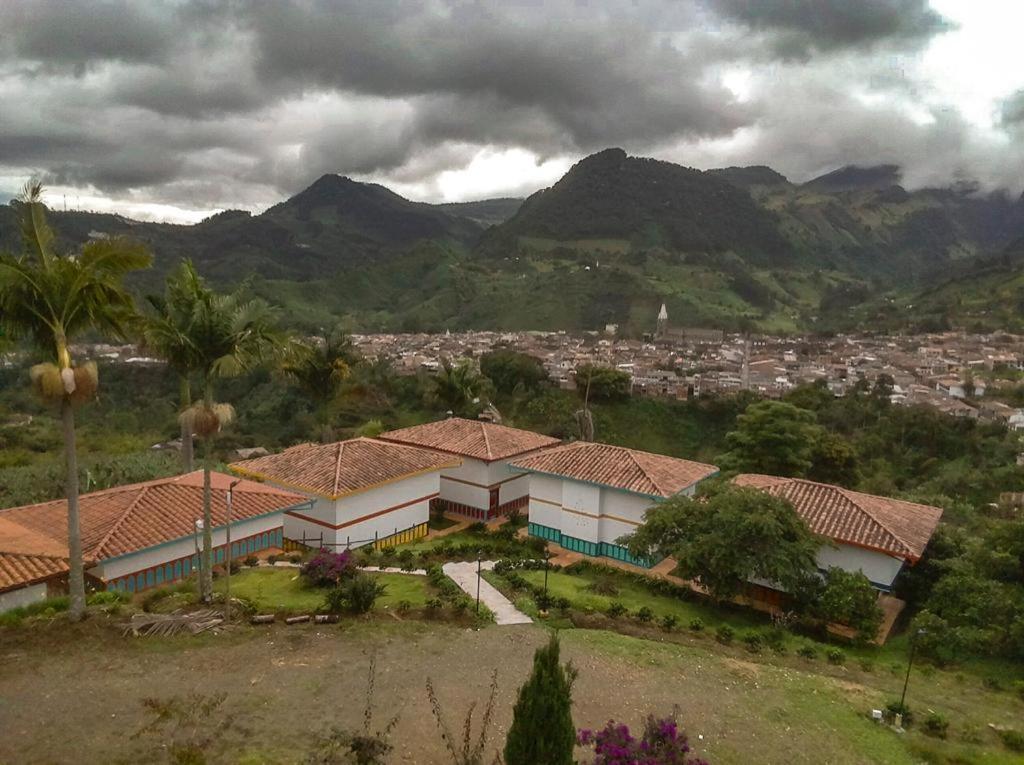 Cabaña Filo de Oro, jardín Villa Exterior foto
